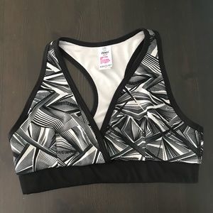 2 for the price of 1- matching bra and leggings!